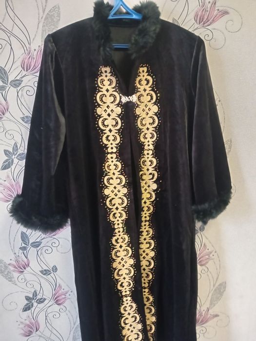 Продам женскую одежду