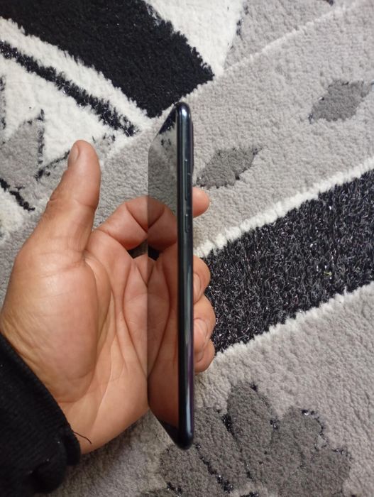 Vând Huawei p30 lite 300lei cu memorie de 256GB