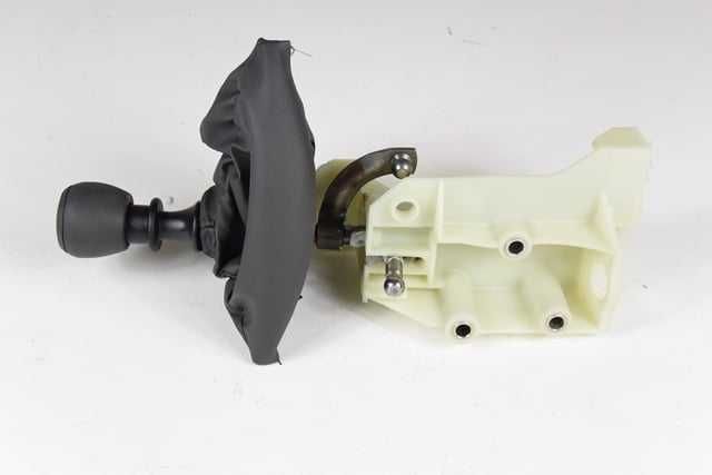 скоростен лост FIAT DOBLO 2001- 1. 4/1. 6i  55349675