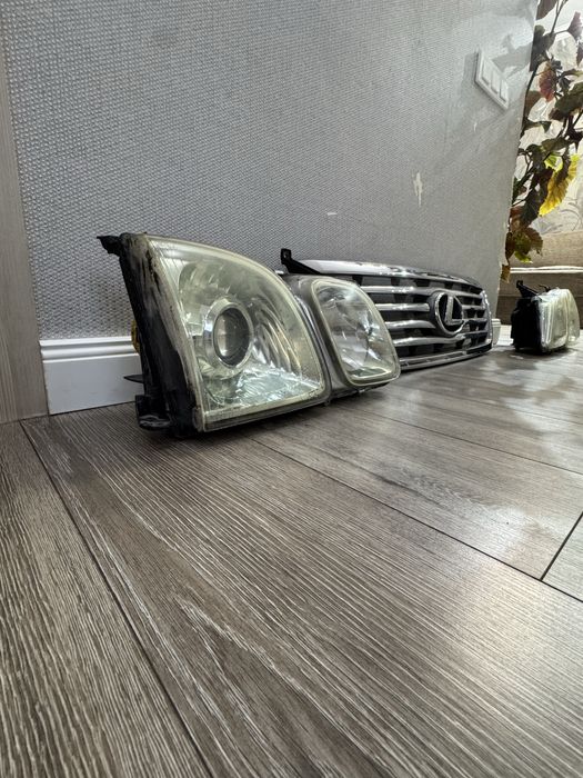 Продам запчасти на LX470