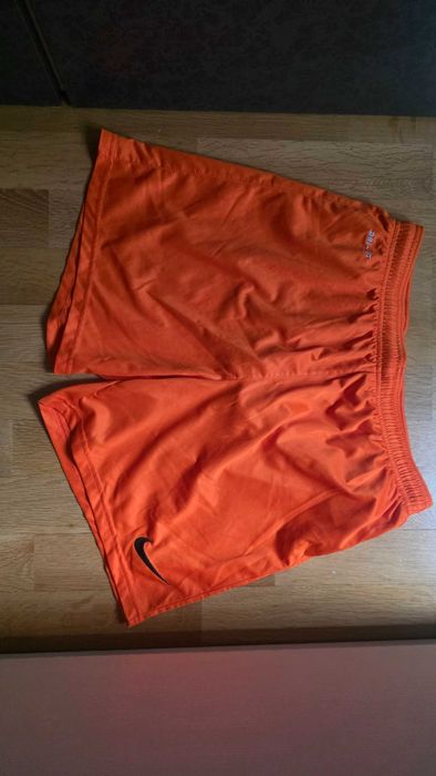 Шорти Nike и Adidas