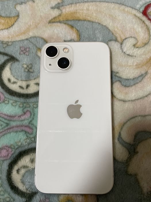 Айфон 13 128гб идеал