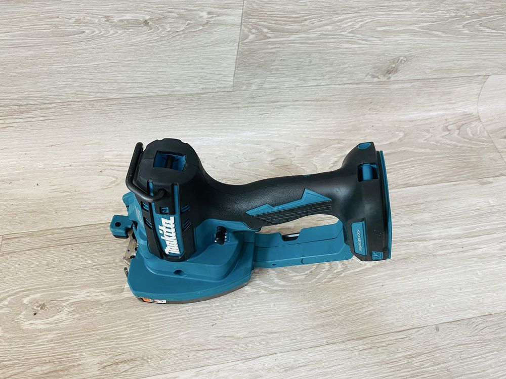 Makita DSC102 impecabila