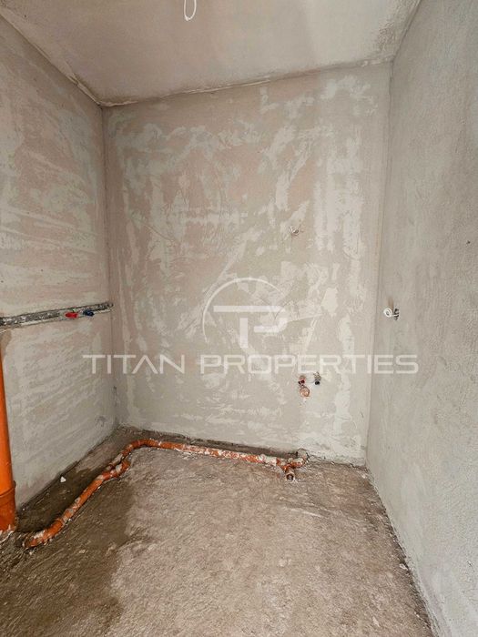 Продава се Двустаен апартамент в Пловдив, Остромила - 71 кв.м за 1260 €/кв.м - Снимка #5