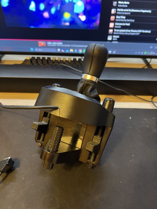 Logitech g29 + Schimbator