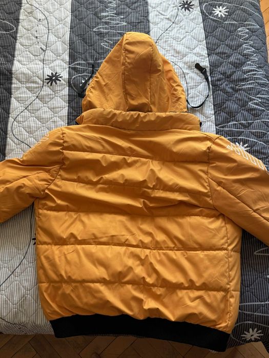 Зимно мъжко яке с качулка