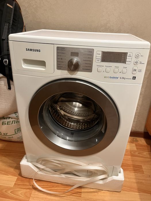 Продам стиральную машину