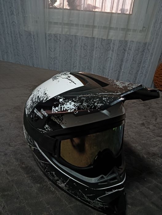 Cască off-road pentru tineret