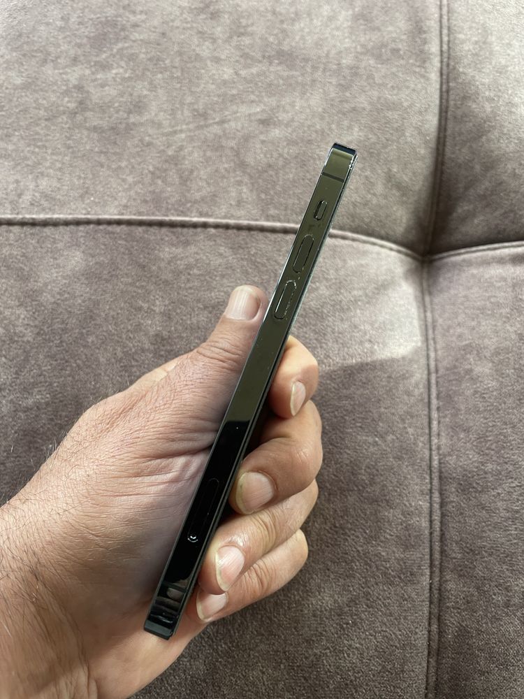 Телефон iPhone 12 Pro 128GB