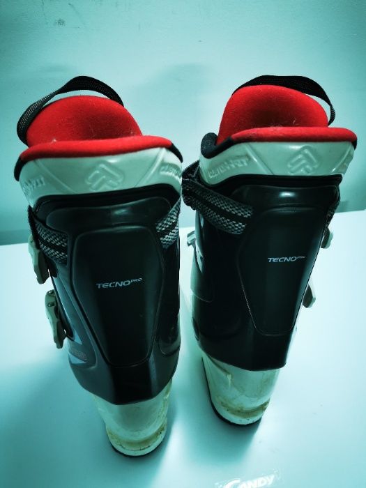 Clapari marimea 42 - stare perfecta