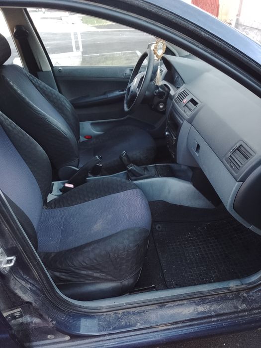 Mașină Skoda Fabia 2004