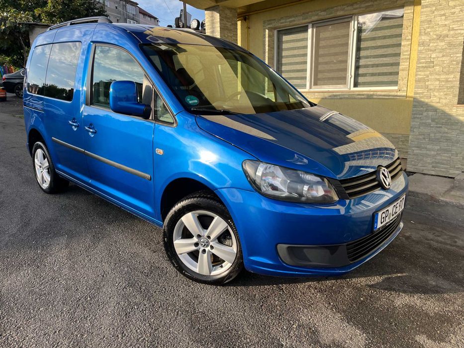 VW CADDY 2015 2.0 TDI 140 CP Euro 5 Highline 5 locuri