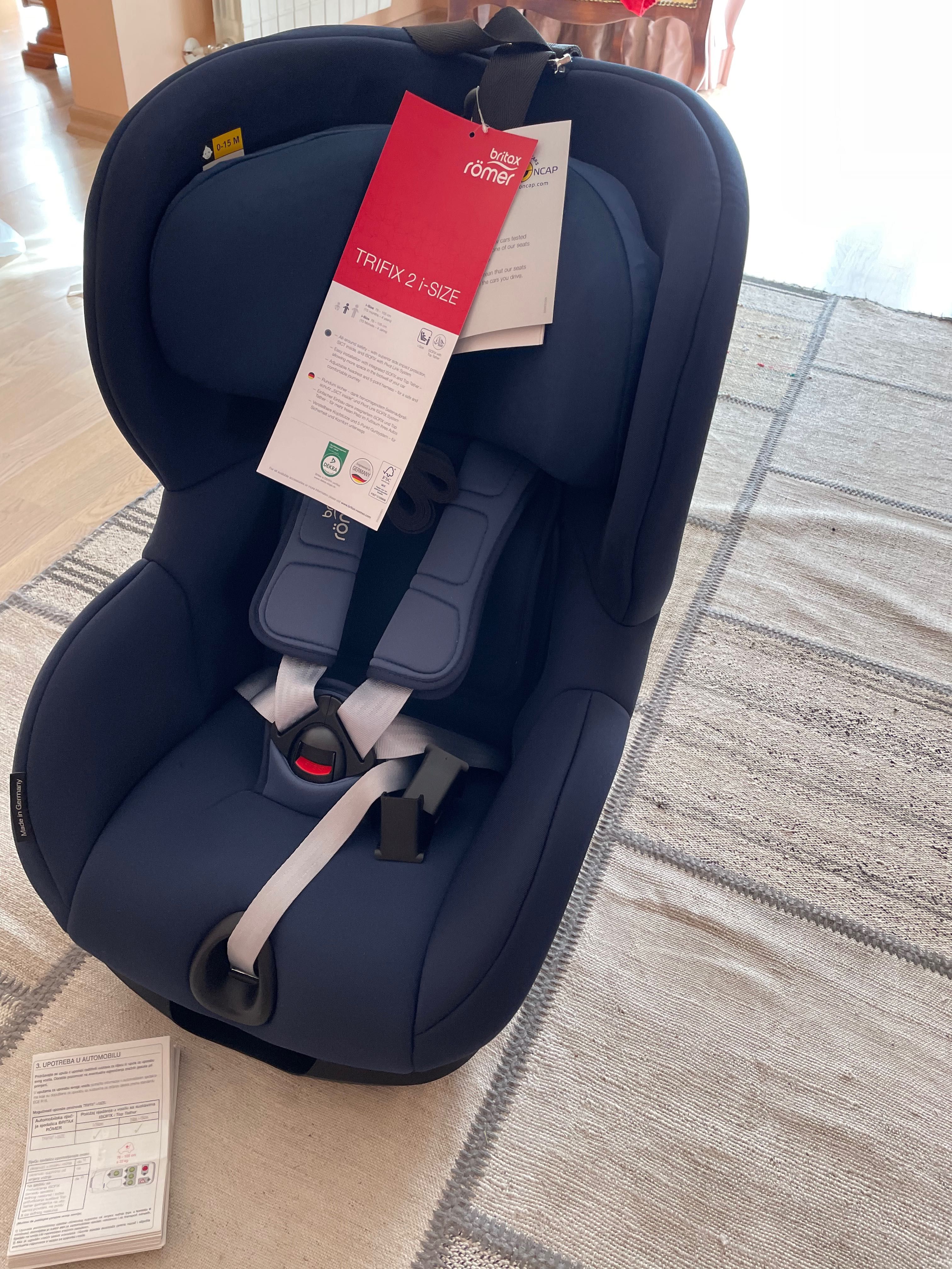 Britax Romer Trifix 2 i-size столче за кола