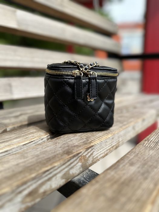 Мини-сумочка через плечо