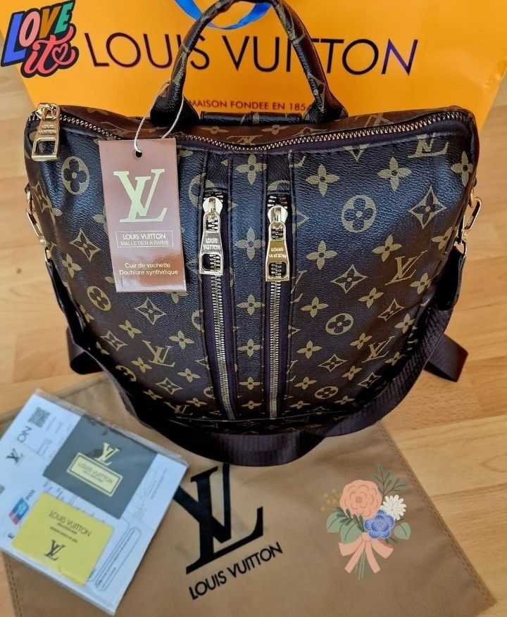 Set rucsac Louis Vuitton tip geanta+portofel,fermoare metalice etich