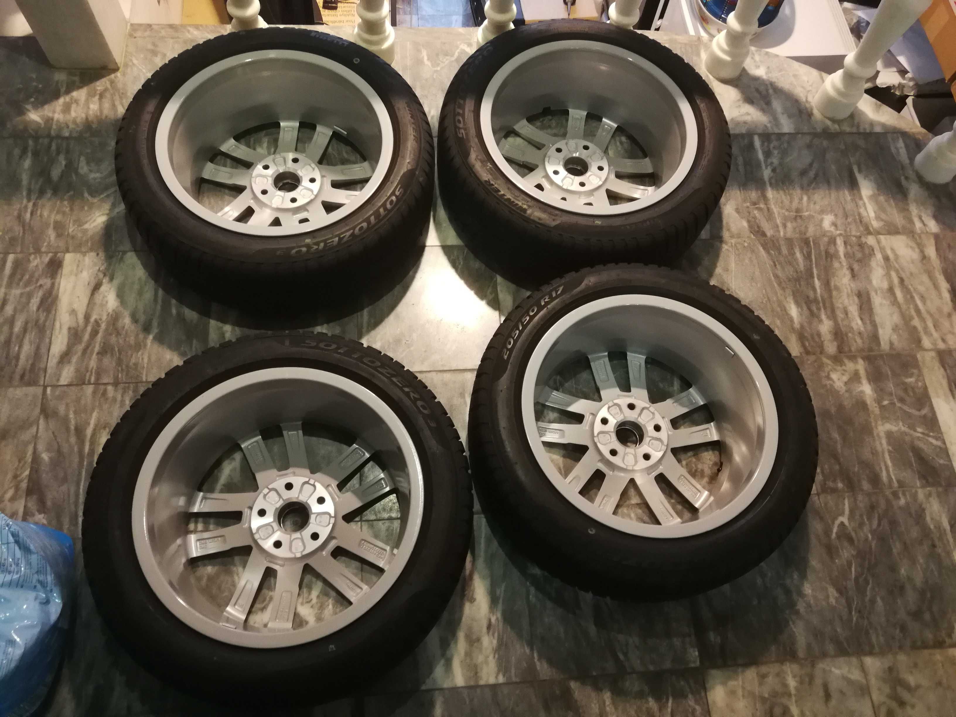 Лети джанти оригинални AUDI A3 Sportback 8Y 8Y0601025L 17 5x112 и Q3