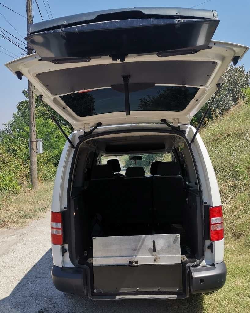 VW Caddy Maxi 1.6 Tdi 102к.с. 2011