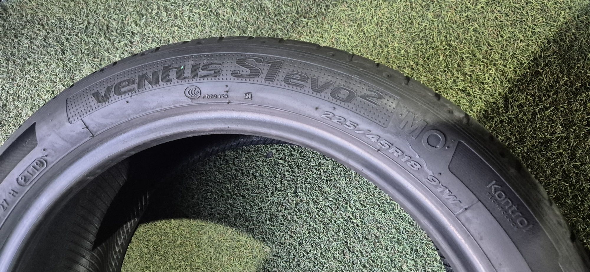 225 45 18 Hankook