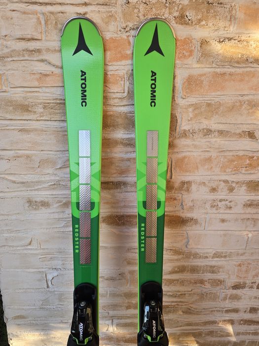 Ski Atomic Redster X9 S
Revo S + X 12 Gw
Green/silver