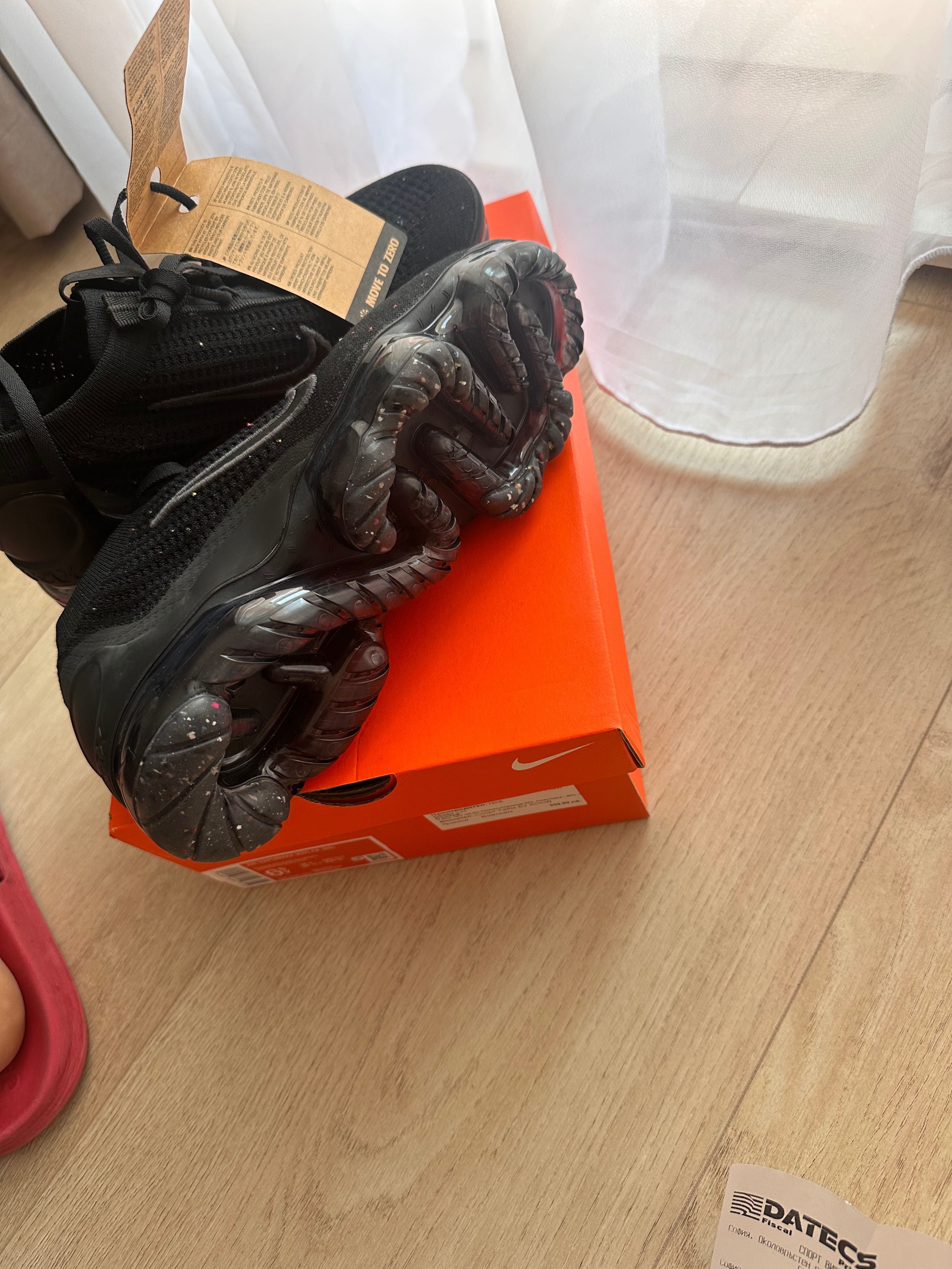 Найк, Nike Vapourmax, нови с етикет и кутия