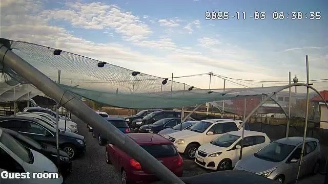 Метална конструкция от поцинковани тръби на болтова връзка