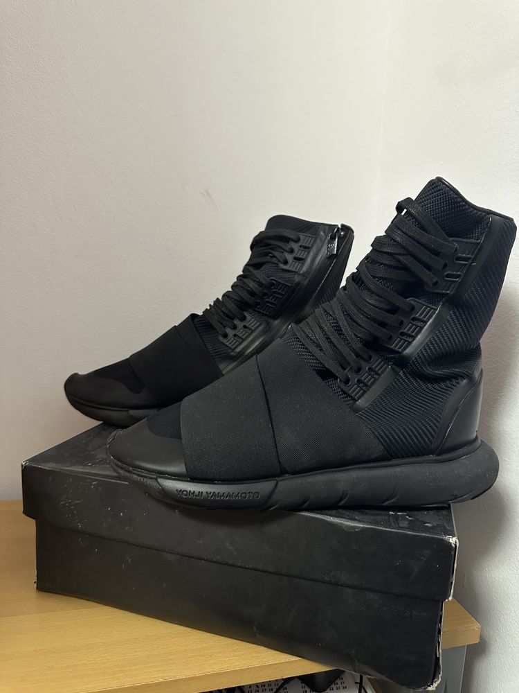 Qasa High Y-3 Triple Black