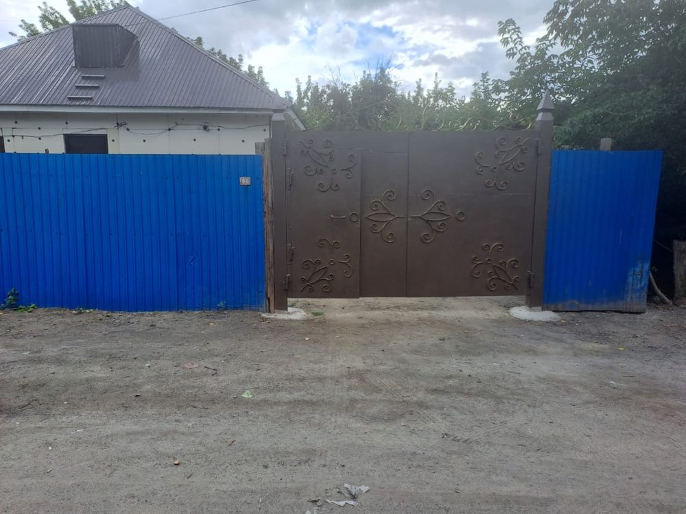 Продам дом в центре города