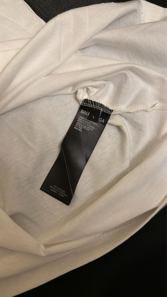 Мъжка тениска Balenciaga