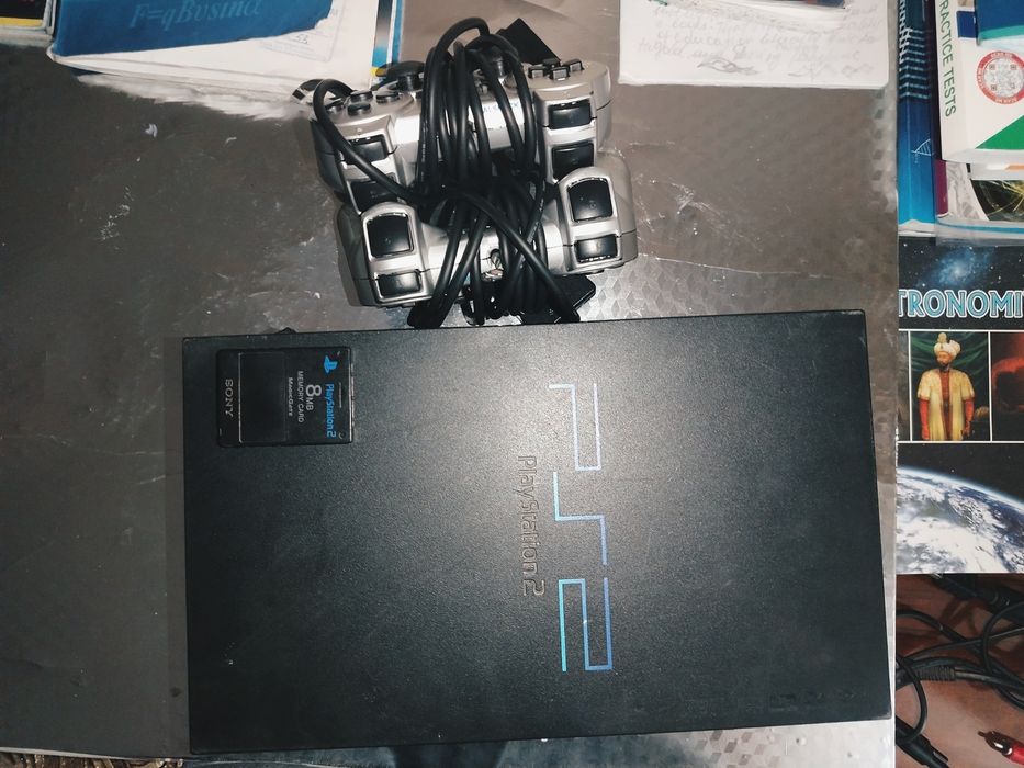 PlayStation 2 Model 5004 самый дорогой и легендарный