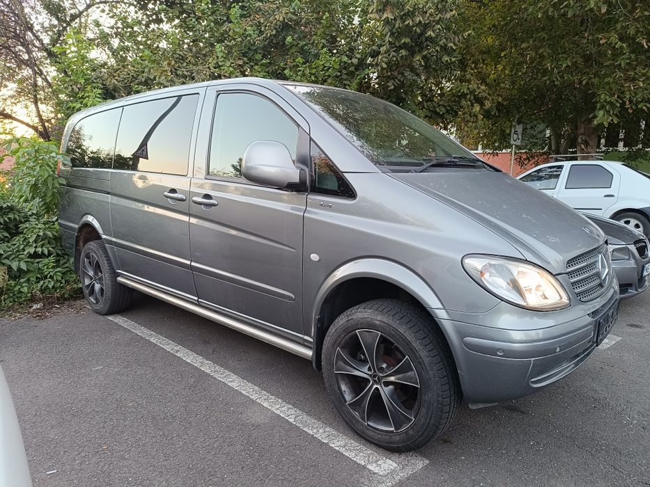 Vând Mercedes-Benz Vito Automată 4×4 4Matic