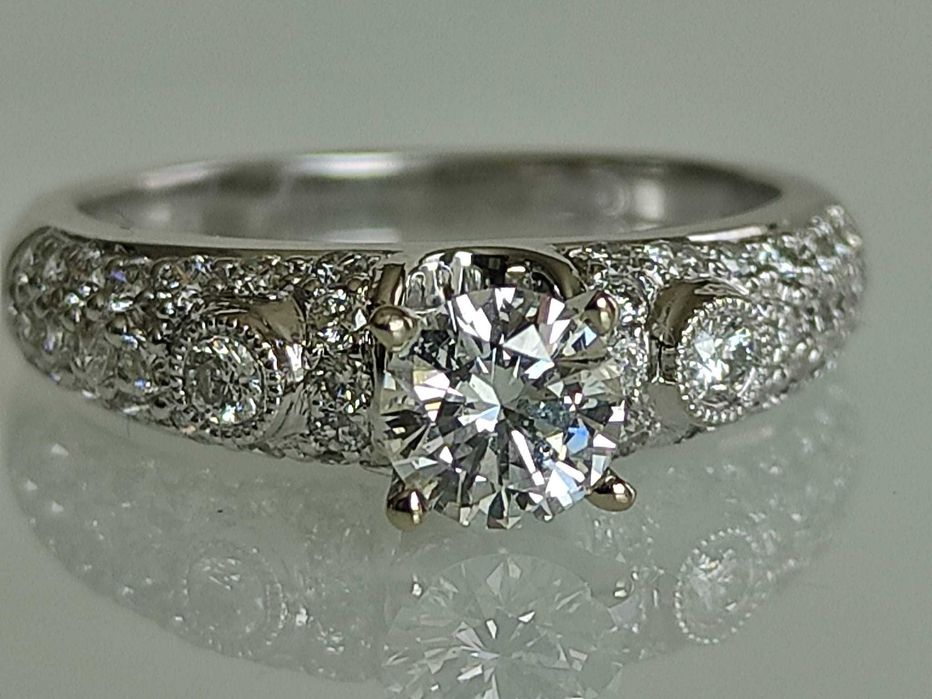 Inel aur 18k cu diamante 1.11ct