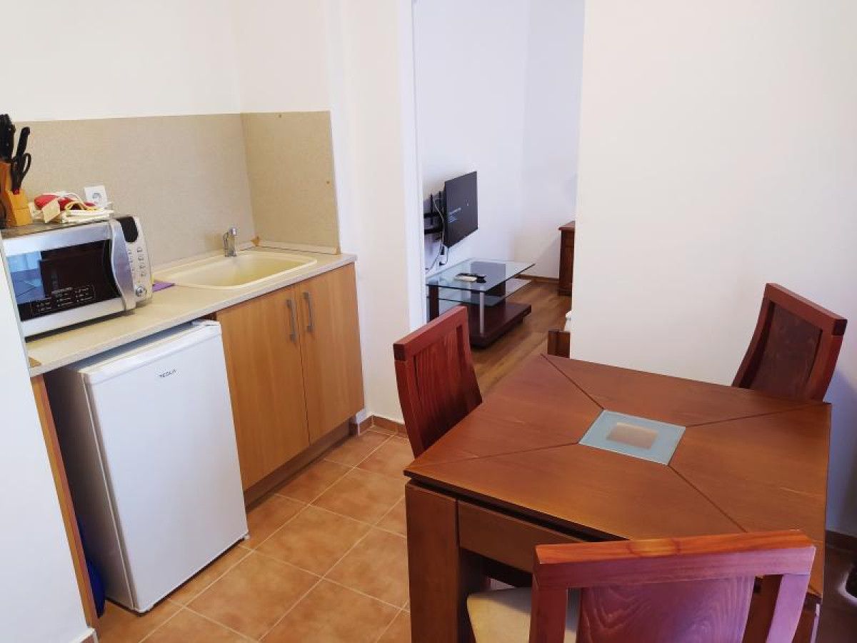 Дава се под наем Двустаен апартамент в Ахелой - 48 кв.м за 400 € - Снимка #6