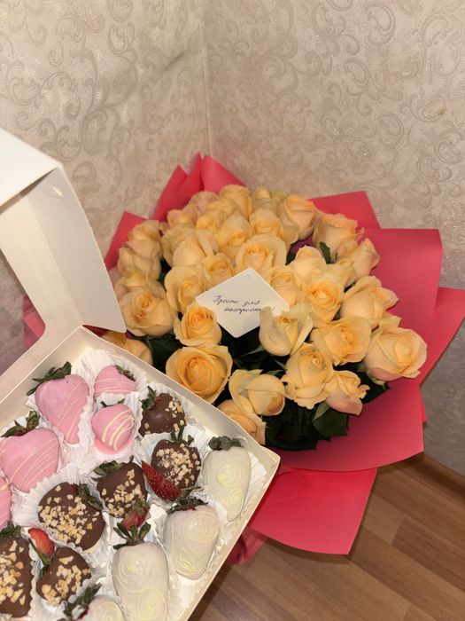 Цветы 25шт роза