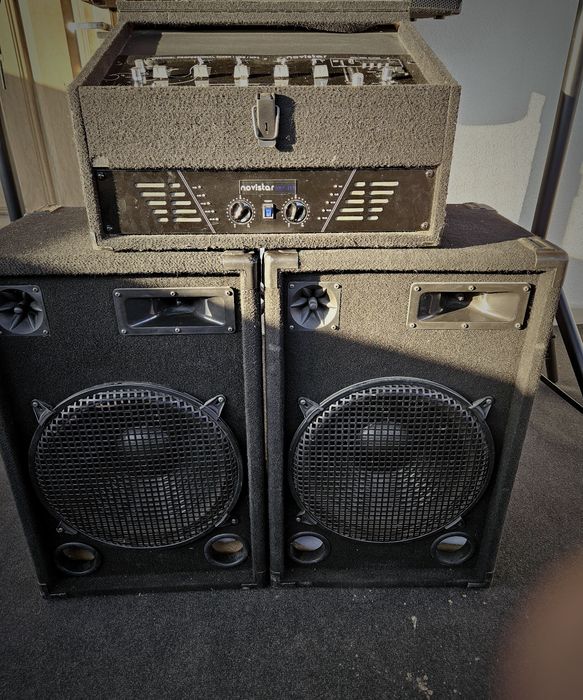 Vând boxe si amplificator cu mixer