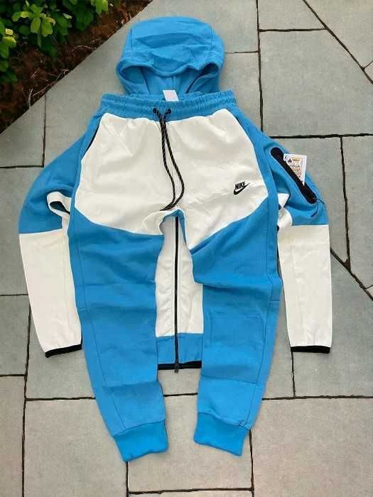 Trening Nike TECH Fleece Baby Blue / Bumbac 100%