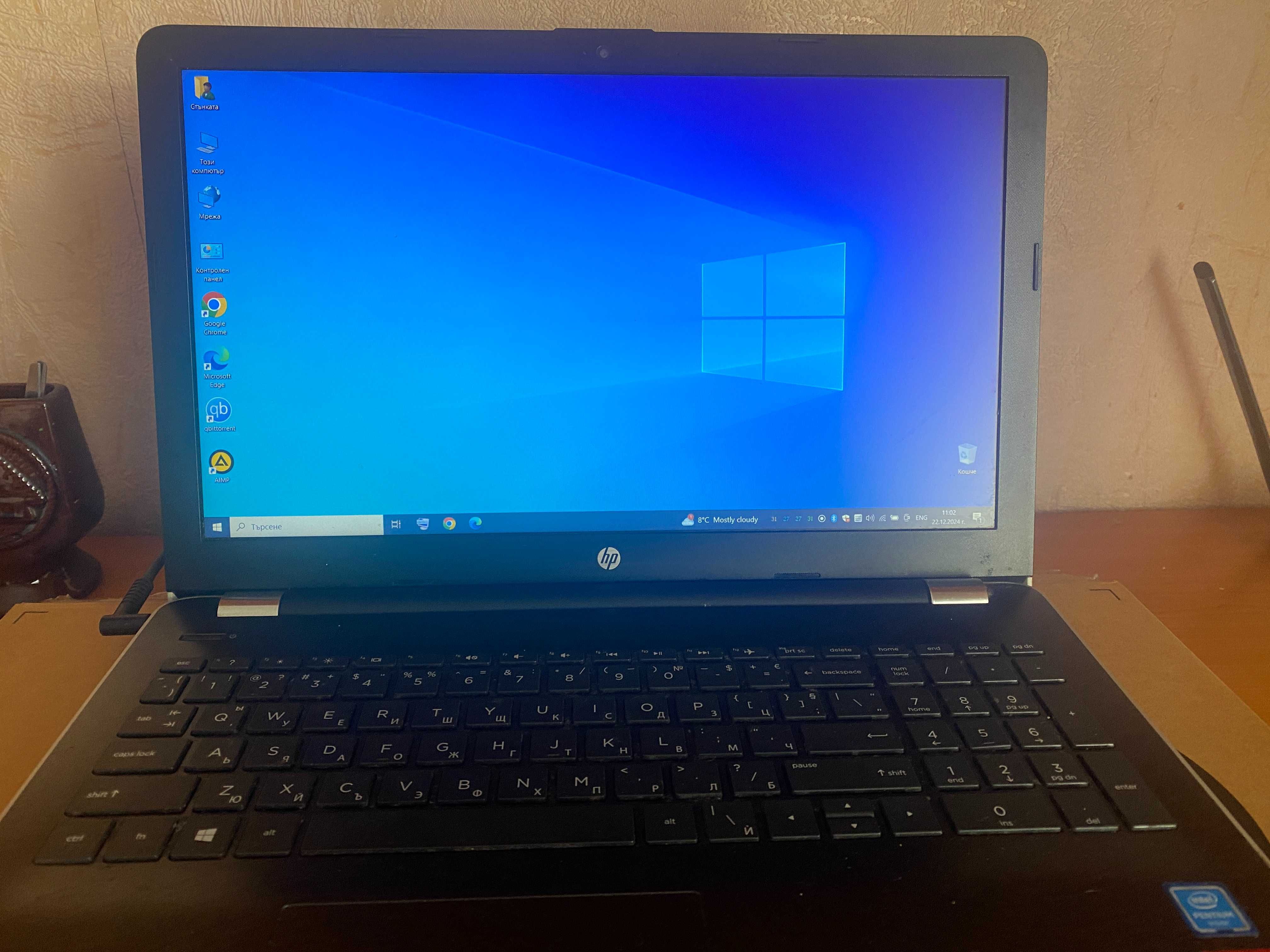 Лаптоп HP 15-BS034NU