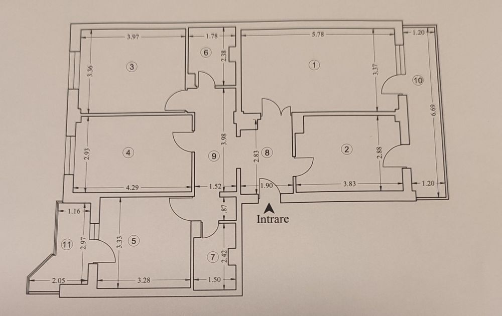Apartamen 4 camere 1 Mai