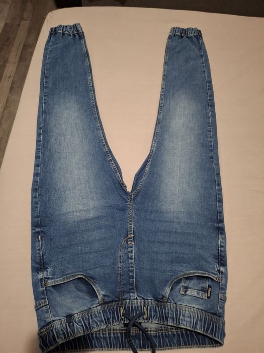 Мъжки дънки Cropp с ластик