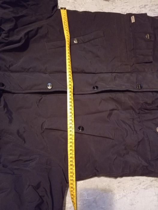 Vând geacă de bărbați Carhartt!