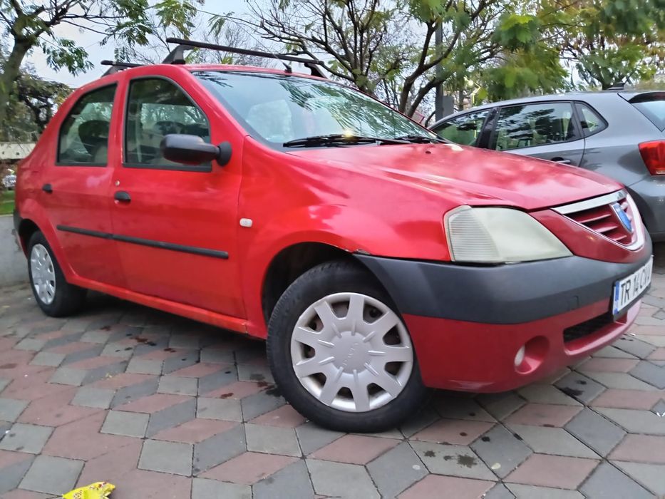 Vând Logan 1.4 benzina