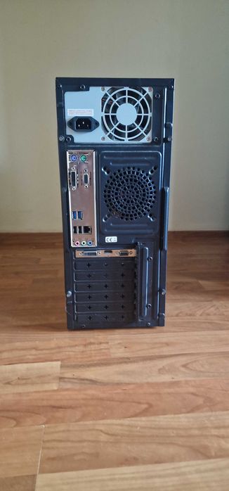 Vand Unitate de calculator/Sistem PC