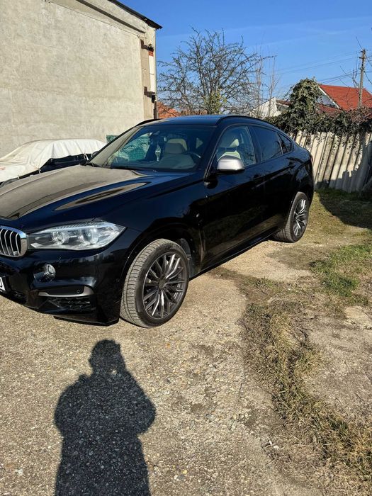 VAND BMW X6 M50D f16