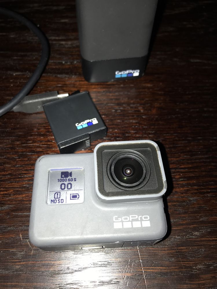 GoPro Hero 6 cu 2 Baterii