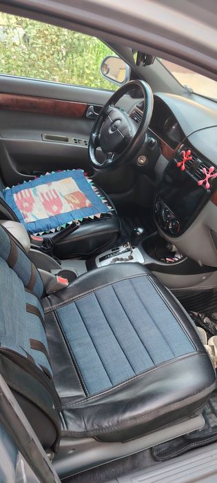 Lasetti 1.8 avtamat 2010 yil sotiladi yoki arenda