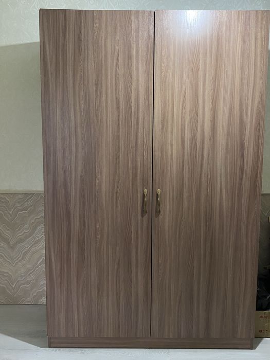 Продам шкаф недорого