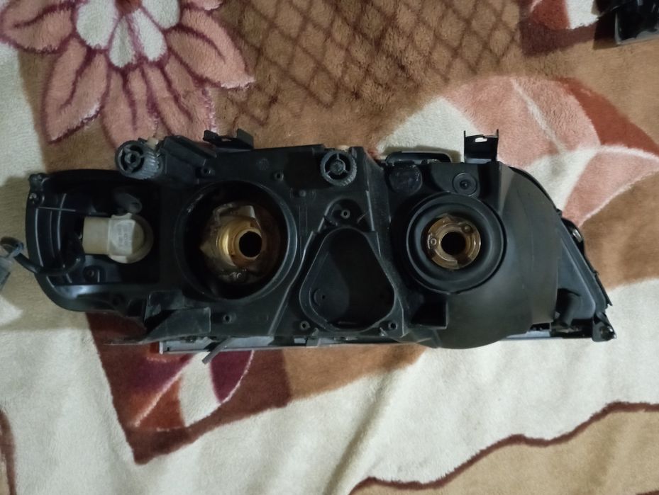 Фары на БМВ х5 е 53 до рестайлинг