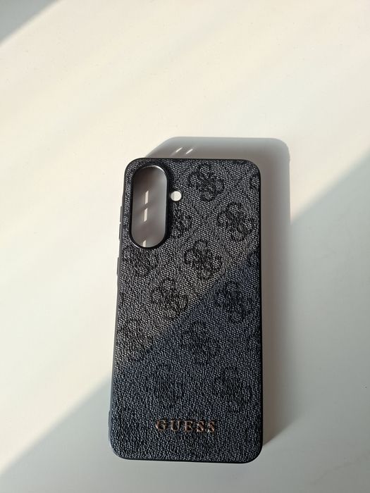 Portofel Original CK+Husa Originala Guess (se vind si separat)