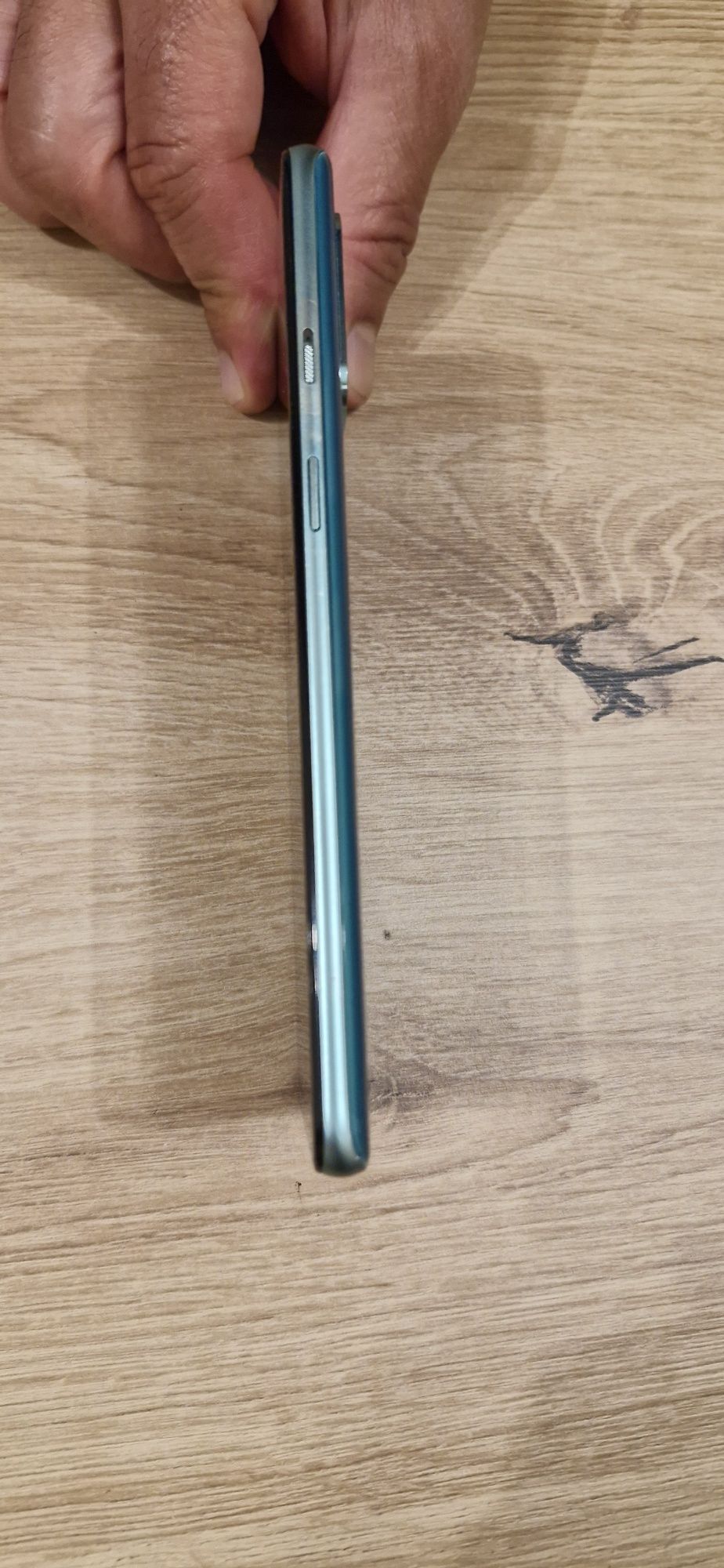 Смартфон OnePlus 8T