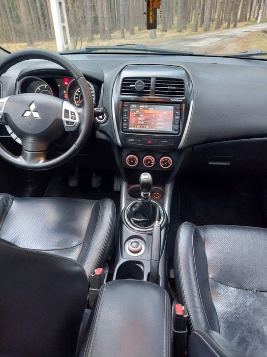 Vând Mitsubishi ASX Full 4*4