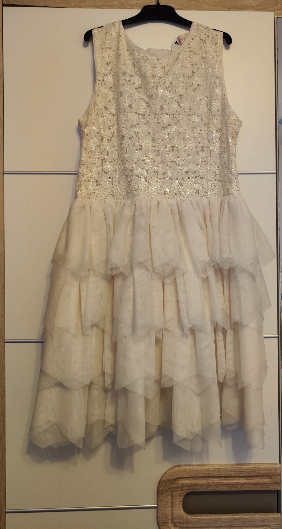 Rochita eleganta h&m 12-13 ani (158 cm)